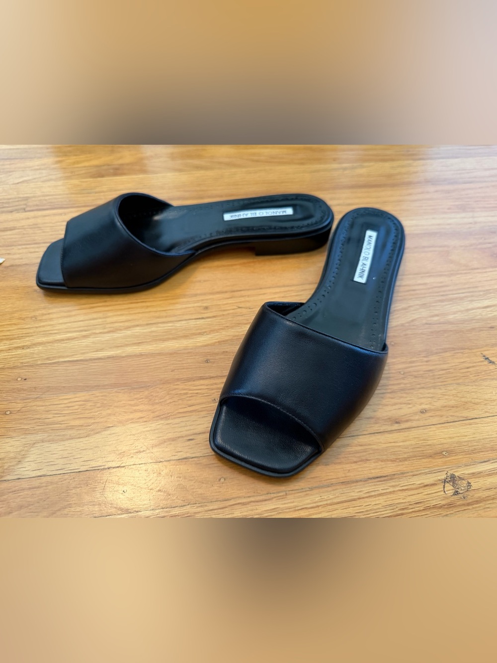 NIB Manolo Blahnik Black Square-Toe Slide Sandals Araspemuflat 39
